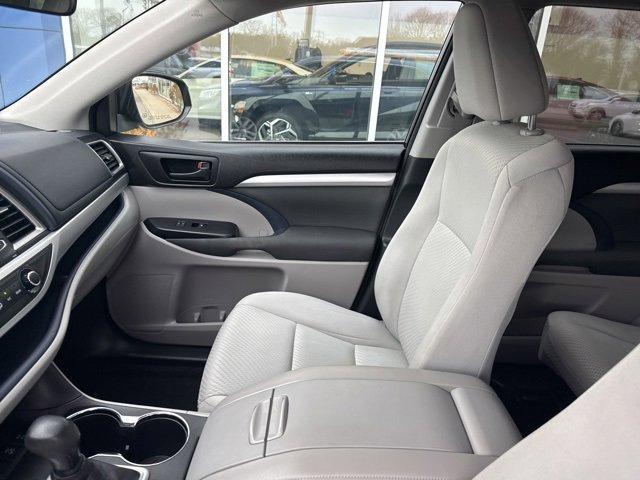 used 2015 Toyota Highlander car, priced at $19,977