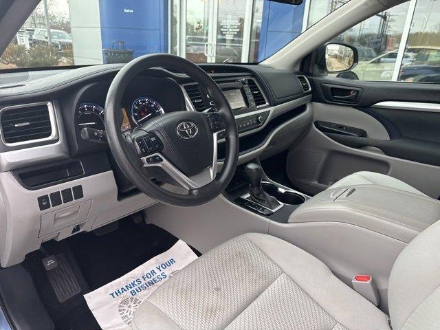 used 2015 Toyota Highlander car, priced at $19,977