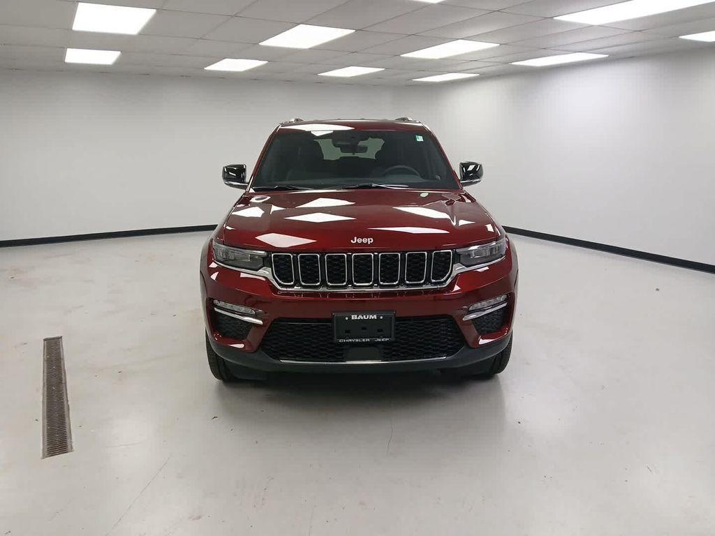 new 2025 Jeep Grand Cherokee car, priced at $47,115