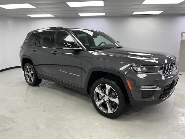 new 2024 Jeep Grand Cherokee car, priced at $58,360