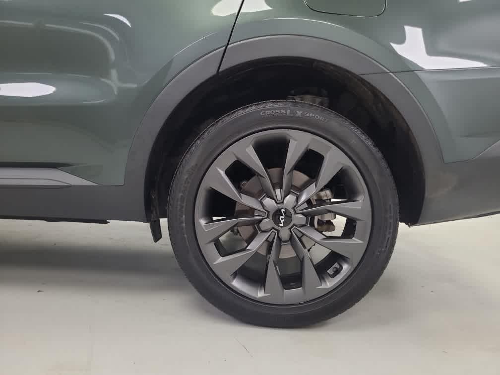 used 2022 Kia Sorento car, priced at $23,490