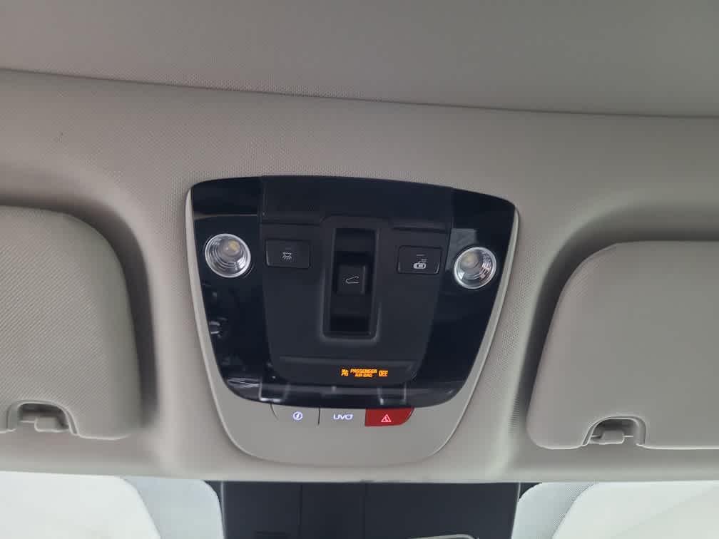 used 2022 Kia Sorento car, priced at $23,490