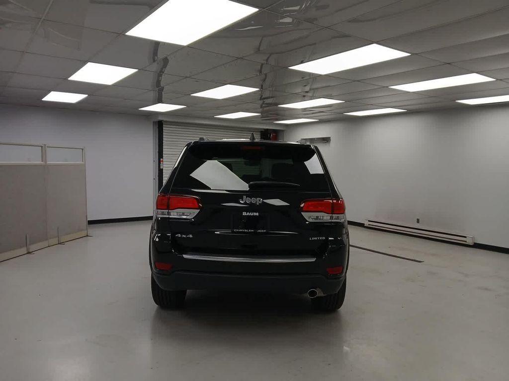 used 2021 Jeep Grand Cherokee car, priced at $25,490