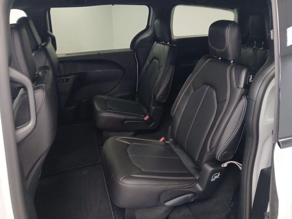 new 2026 Chrysler Pacifica car, priced at $45,110