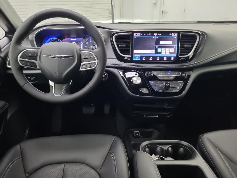 new 2026 Chrysler Pacifica car, priced at $46,185