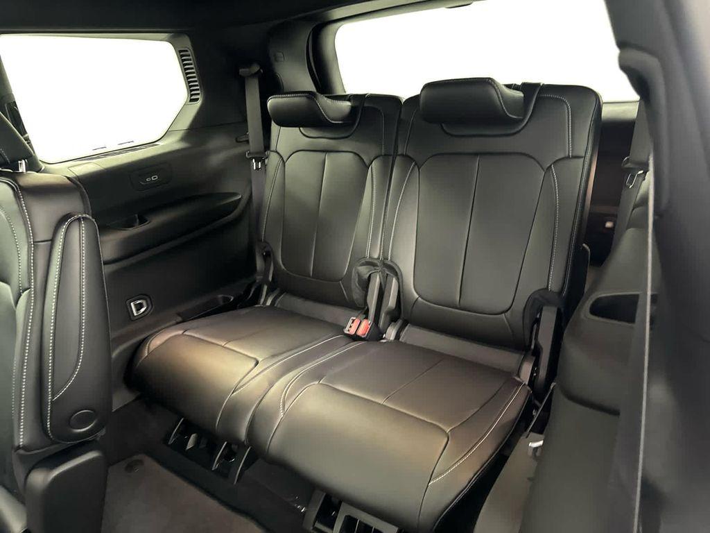 new 2025 Jeep Grand Cherokee L car, priced at $44,900