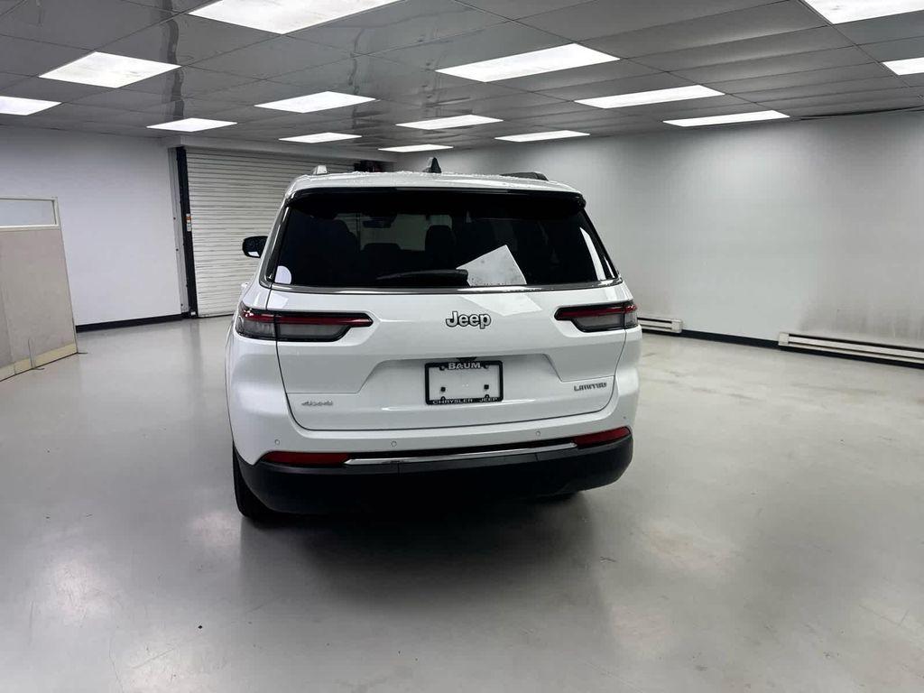 new 2025 Jeep Grand Cherokee L car, priced at $44,900