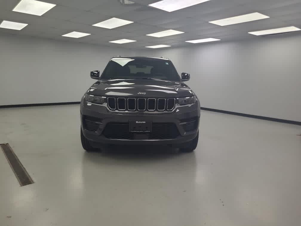 new 2025 Jeep Grand Cherokee car, priced at $39,420