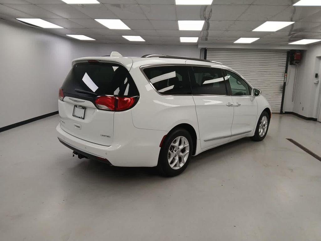 used 2020 Chrysler Pacifica car, priced at $22,490
