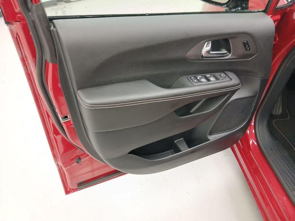 new 2026 Chrysler Pacifica car, priced at $45,605