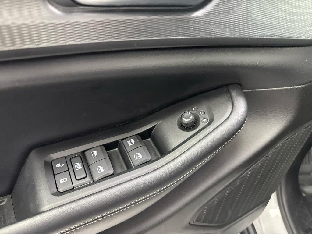 used 2024 Jeep Grand Cherokee L car, priced at $28,990