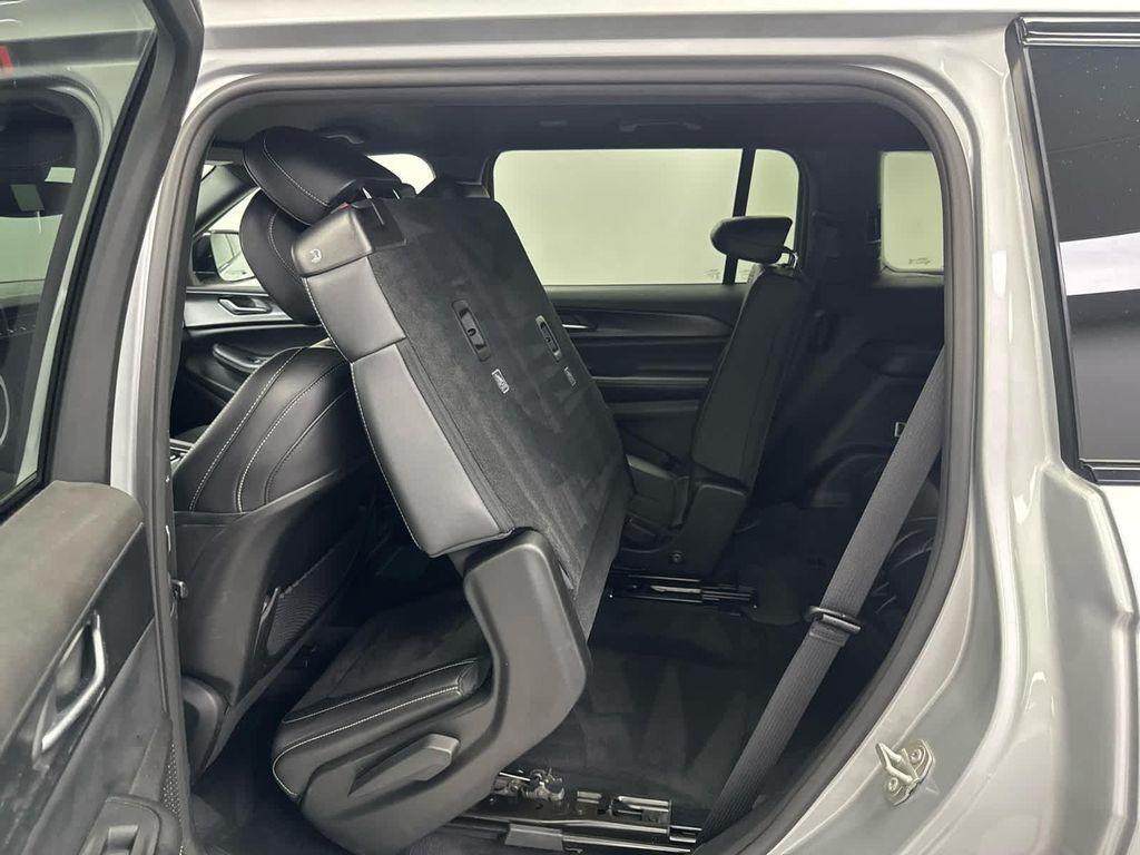 used 2024 Jeep Grand Cherokee L car, priced at $28,990