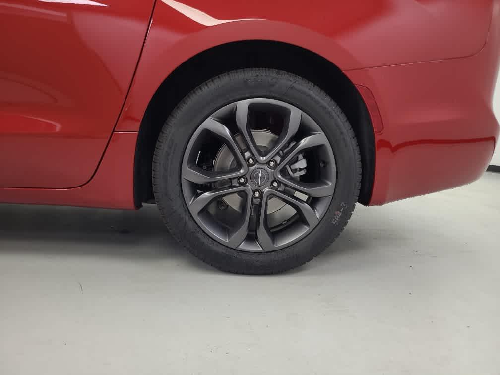 new 2026 Chrysler Pacifica car, priced at $44,785