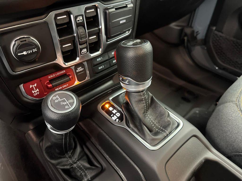 new 2025 Jeep Wrangler car, priced at $51,075