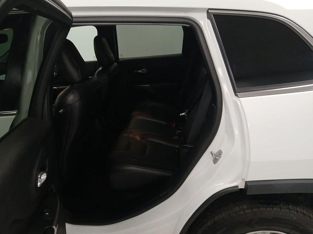 used 2021 Jeep Cherokee car, priced at $17,990
