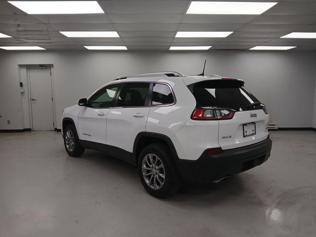 used 2021 Jeep Cherokee car, priced at $17,990