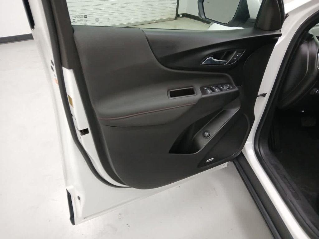 used 2022 Chevrolet Equinox car, priced at $23,990