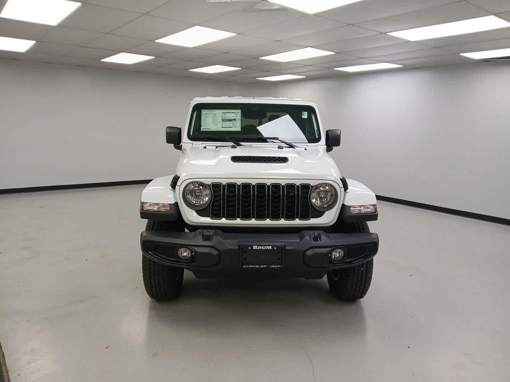 new 2026 Jeep Gladiator car, priced at $48,705