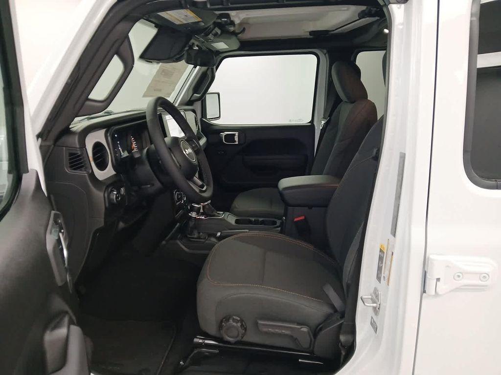 new 2026 Jeep Gladiator car, priced at $48,705