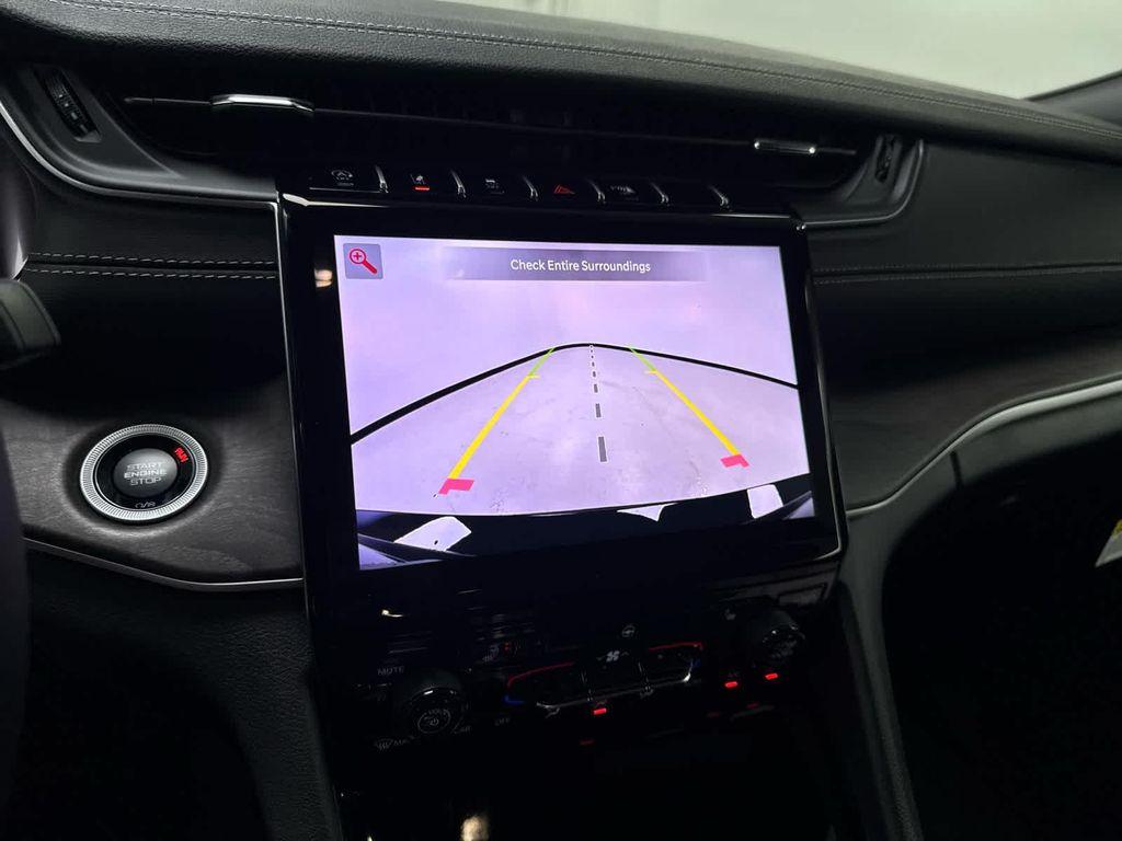 new 2025 Jeep Grand Cherokee L car, priced at $45,495