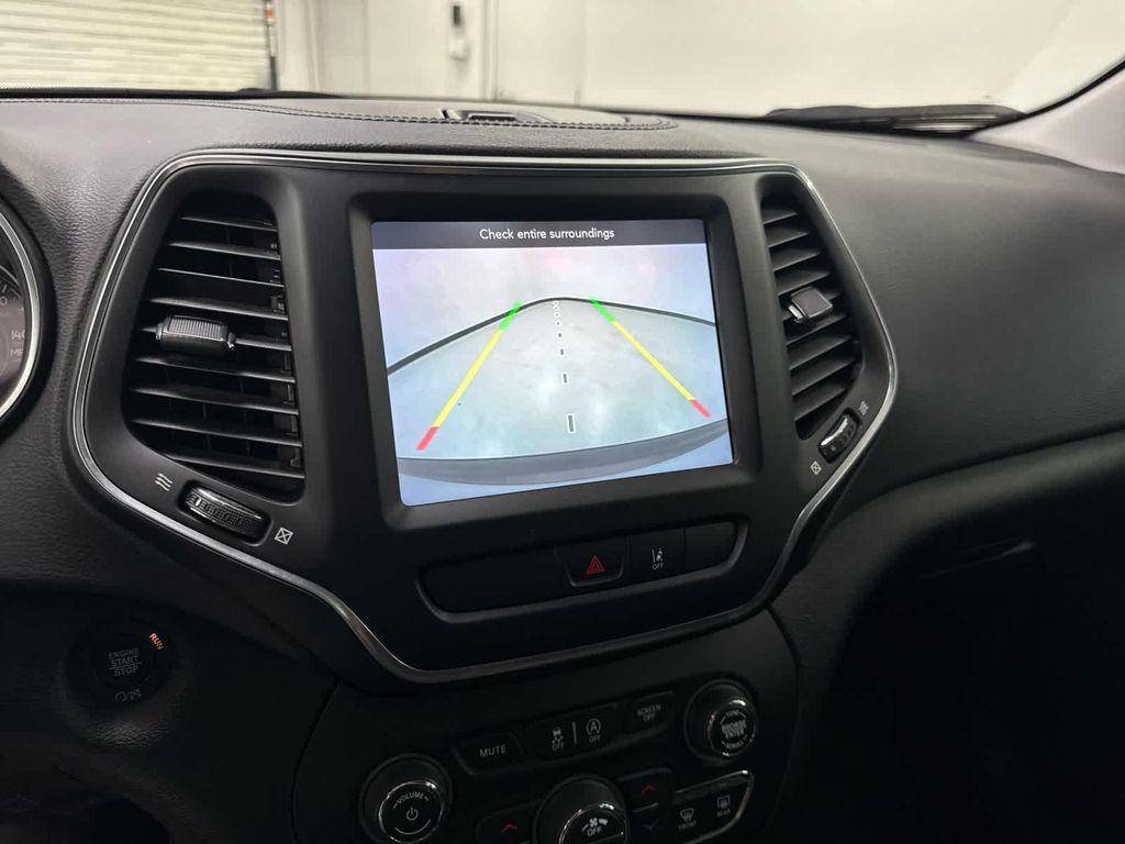 used 2022 Jeep Cherokee car, priced at $21,290