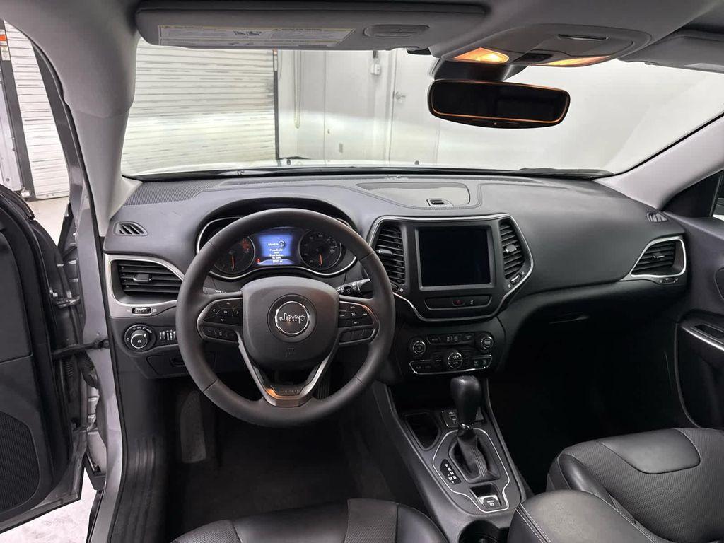 used 2022 Jeep Cherokee car, priced at $21,290