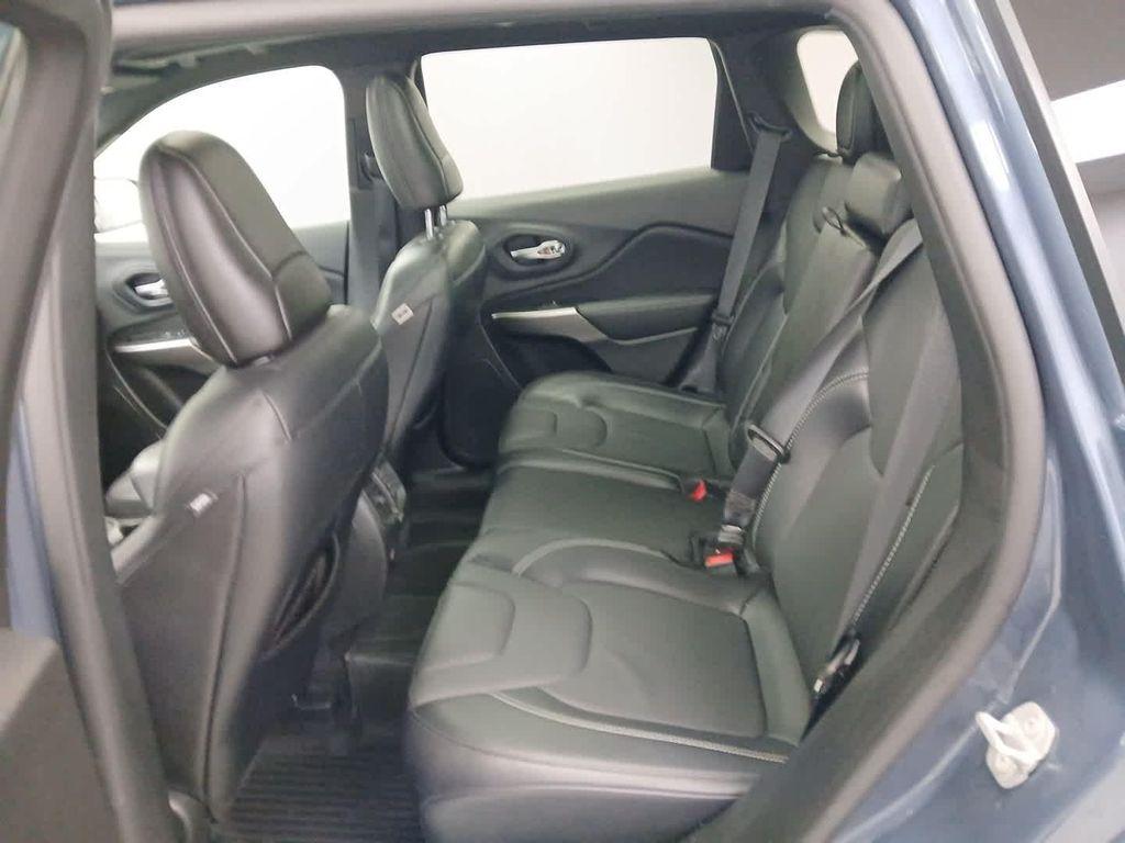 used 2021 Jeep Cherokee car, priced at $22,490