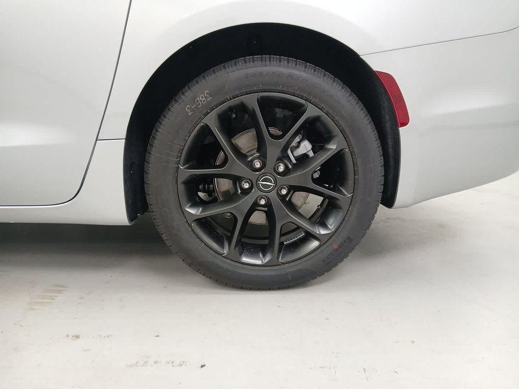 new 2026 Chrysler Pacifica car, priced at $45,605