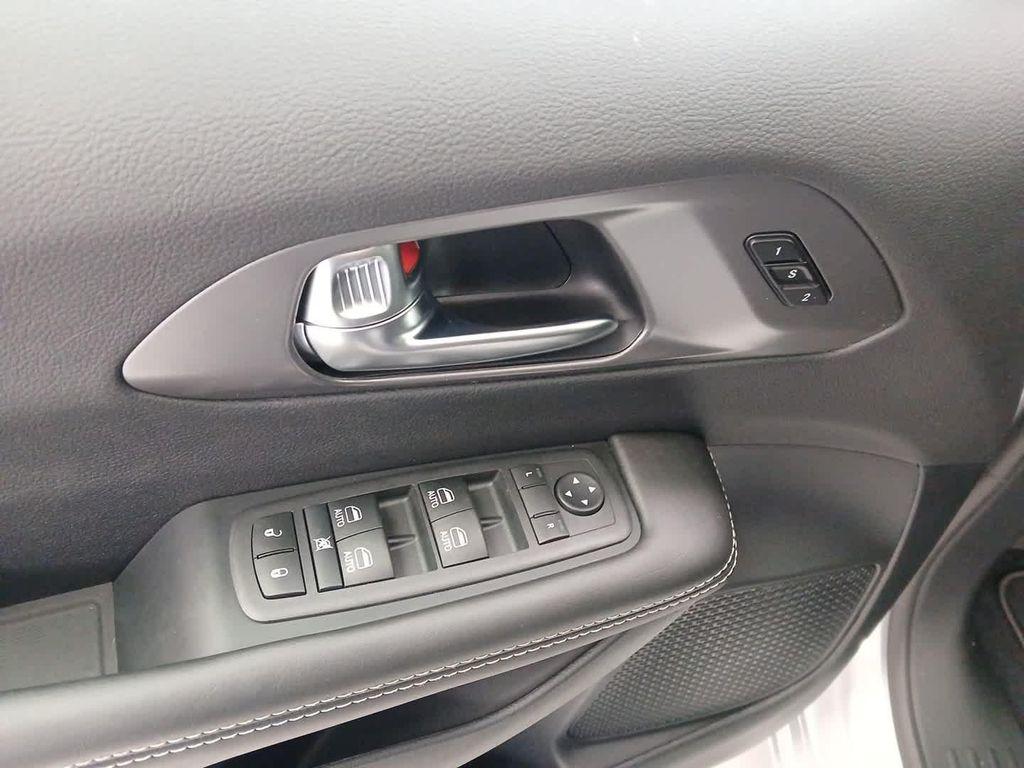 new 2026 Chrysler Pacifica car, priced at $45,605