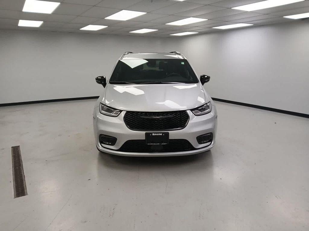 new 2026 Chrysler Pacifica car, priced at $45,605