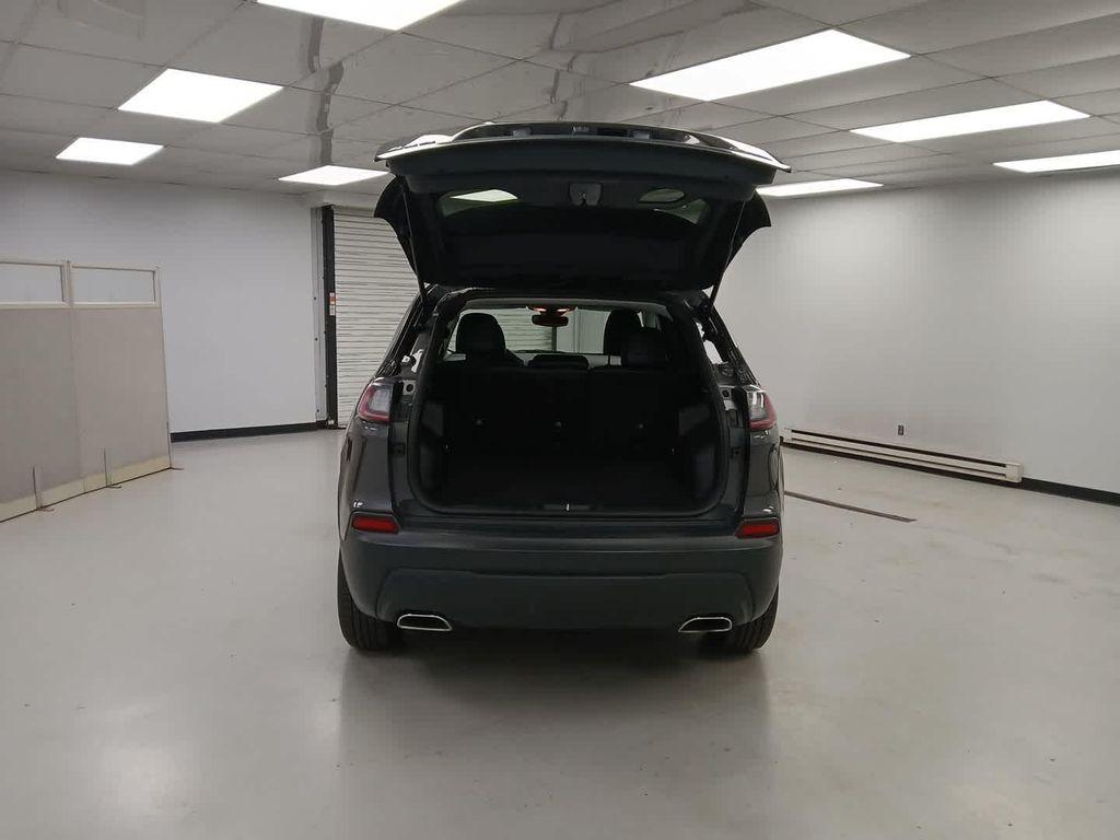 used 2022 Jeep Cherokee car, priced at $22,490