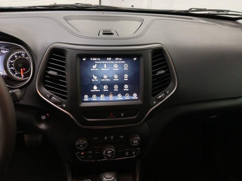 used 2022 Jeep Cherokee car, priced at $22,490