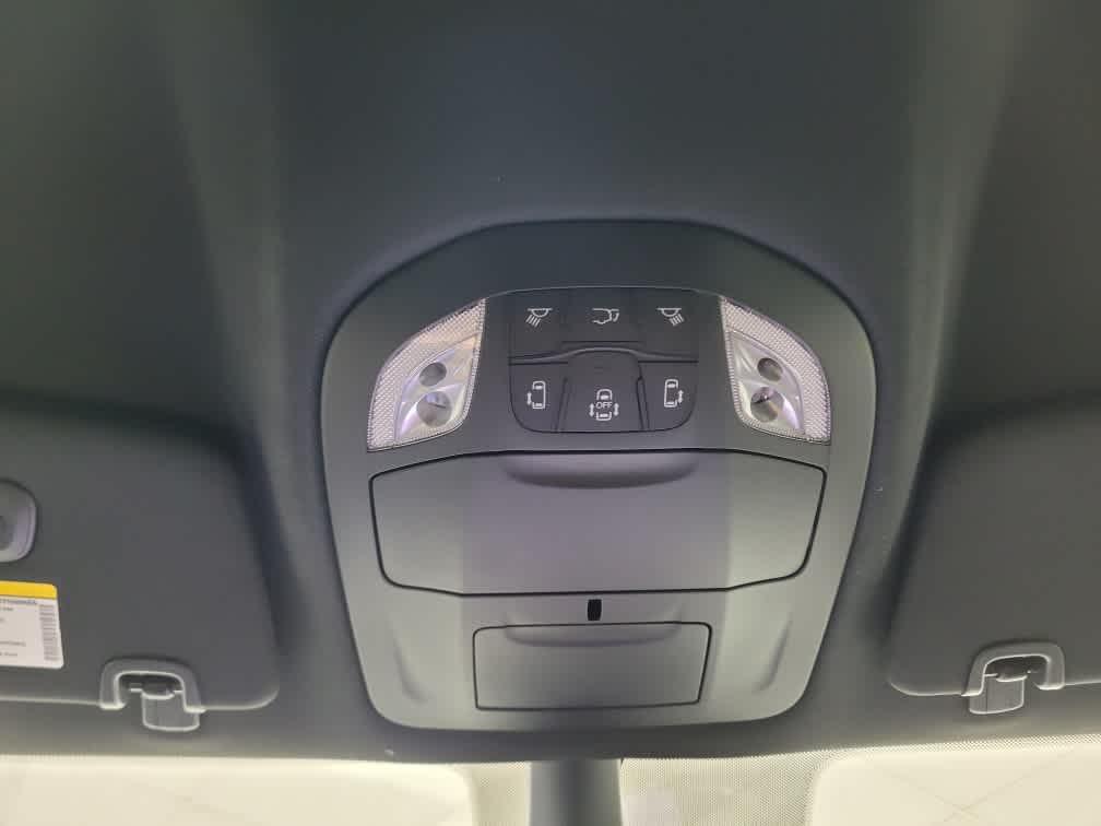 new 2025 Chrysler Pacifica car, priced at $41,225