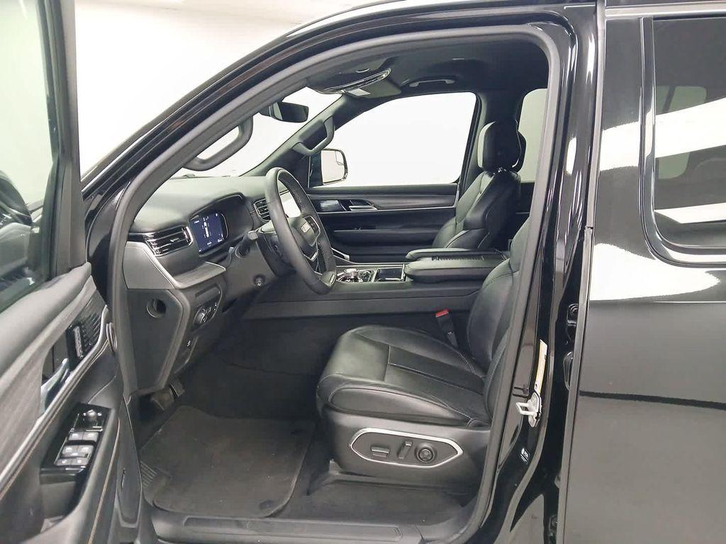 used 2023 Jeep Wagoneer L car, priced at $39,990