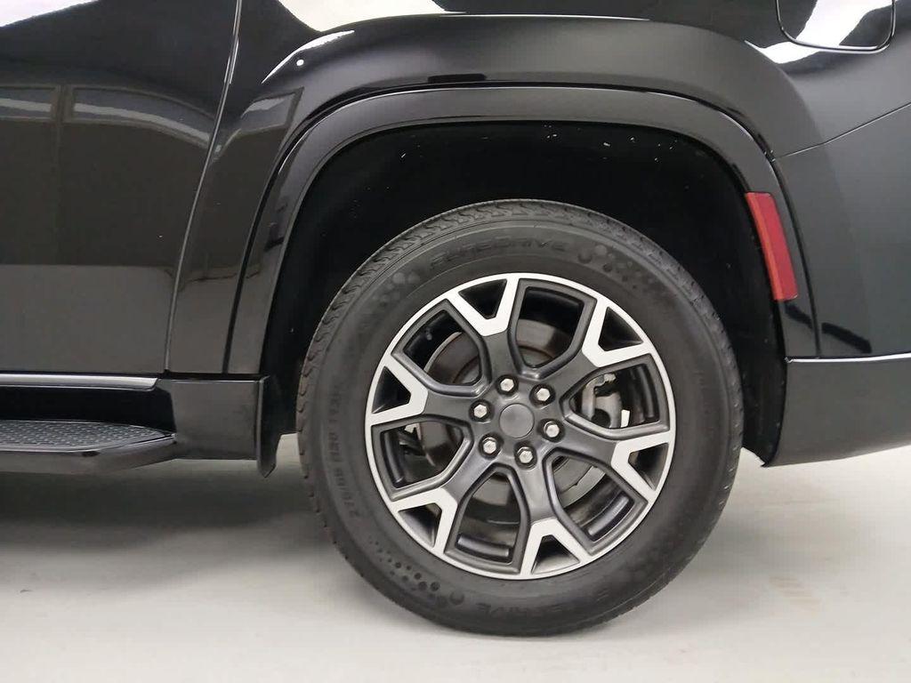 used 2023 Jeep Wagoneer L car, priced at $39,990