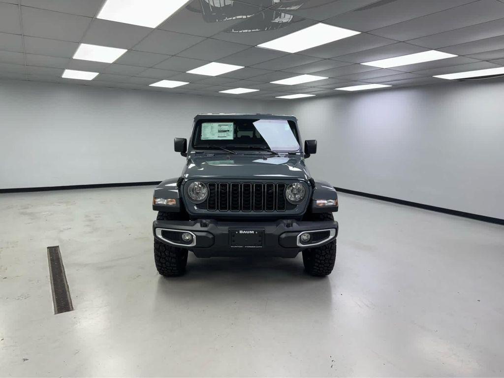 new 2025 Jeep Gladiator car, priced at $48,095