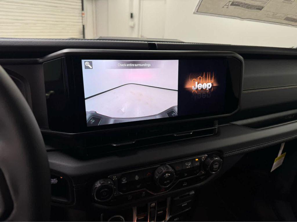 new 2025 Jeep Gladiator car, priced at $48,095