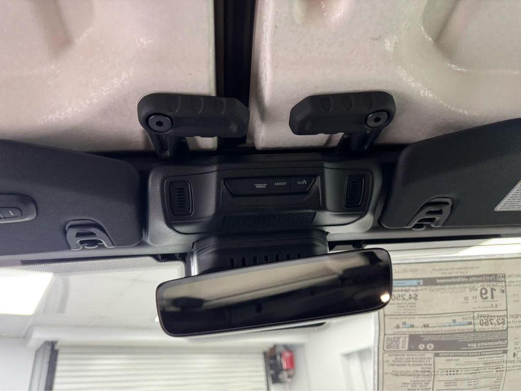 new 2025 Jeep Gladiator car, priced at $48,095