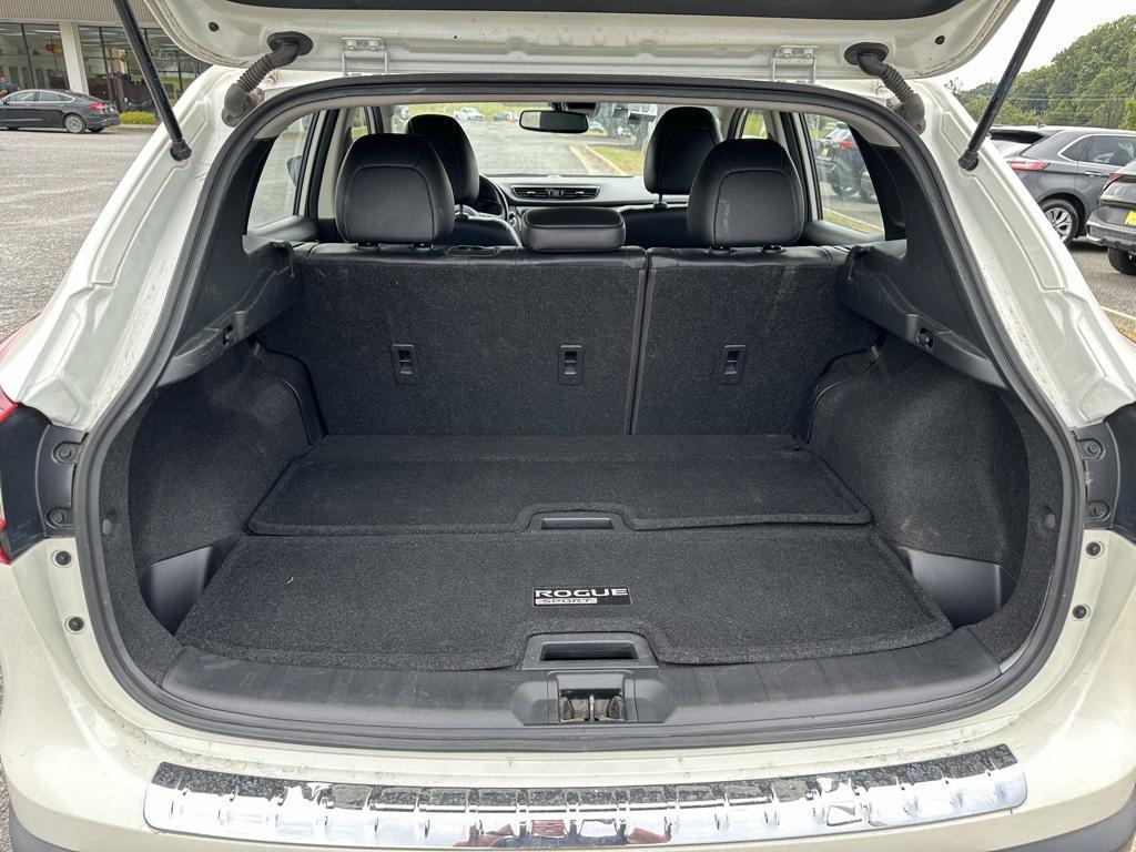 used 2022 Nissan Rogue Sport car, priced at $22,995