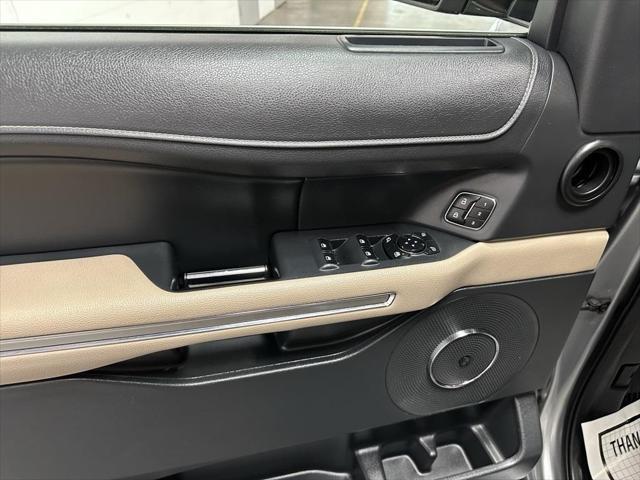 used 2023 Ford Expedition car, priced at $43,907