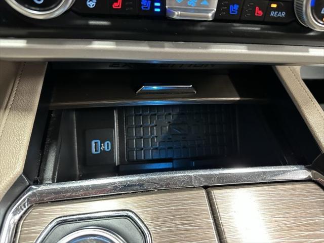 used 2023 Ford Expedition car, priced at $43,907