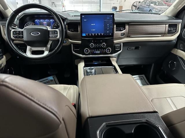 used 2023 Ford Expedition car, priced at $43,907