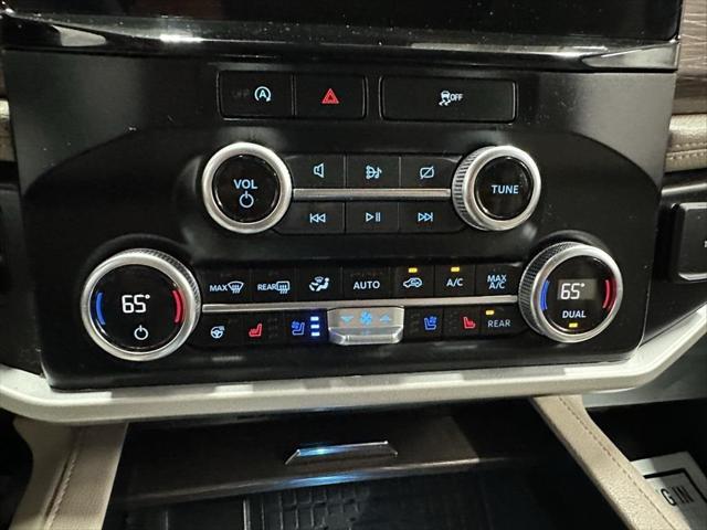 used 2023 Ford Expedition car, priced at $43,907
