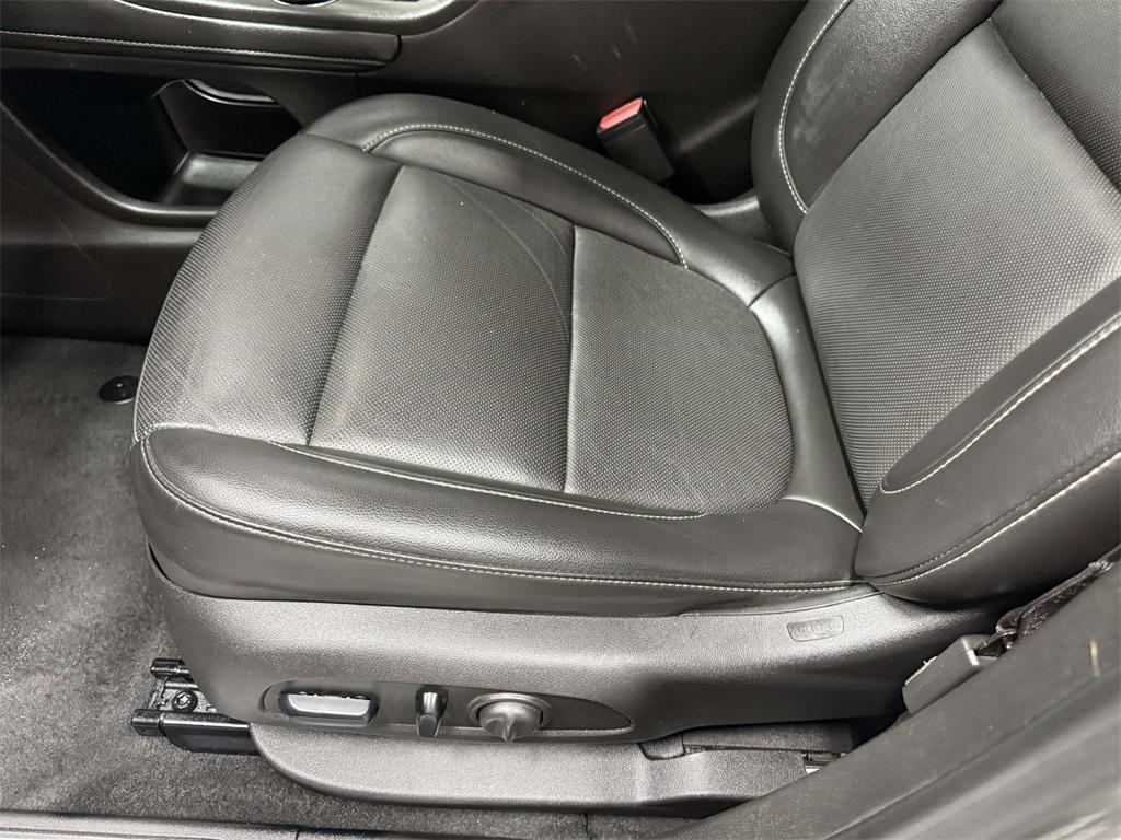 used 2023 GMC Acadia car, priced at $27,600