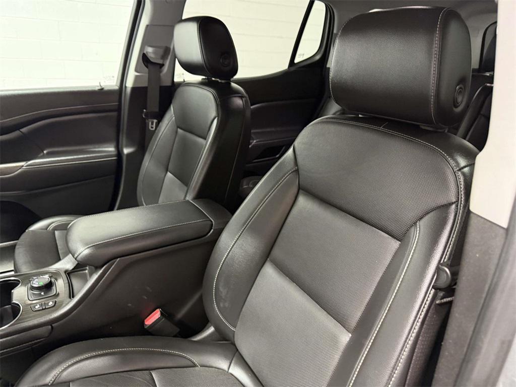 used 2023 GMC Acadia car, priced at $27,600