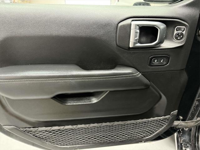used 2023 Jeep Gladiator car, priced at $30,907