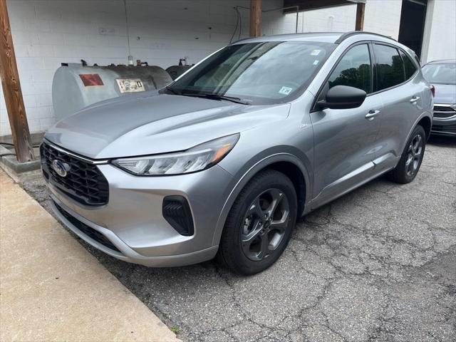 used 2023 Ford Escape car, priced at $22,850
