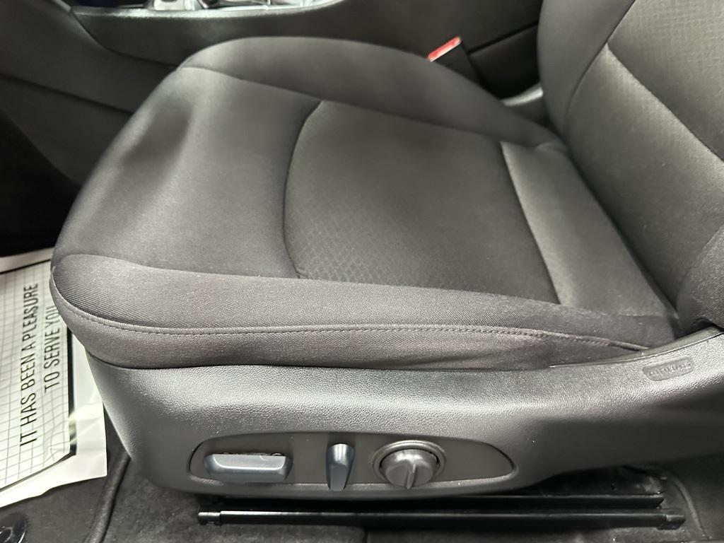 used 2022 Chevrolet Malibu car, priced at $17,995