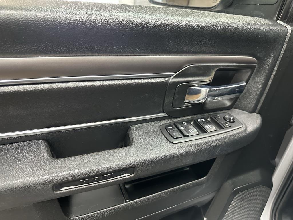 used 2021 Ram 1500 Classic car, priced at $27,955