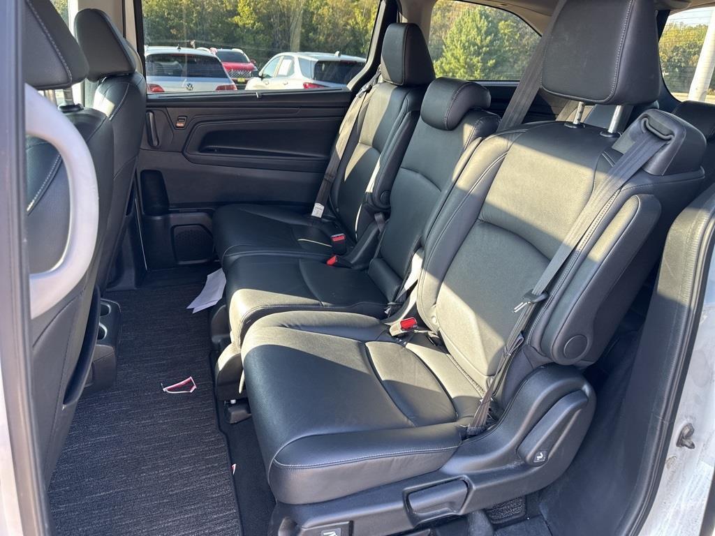 used 2024 Honda Odyssey car, priced at $37,907